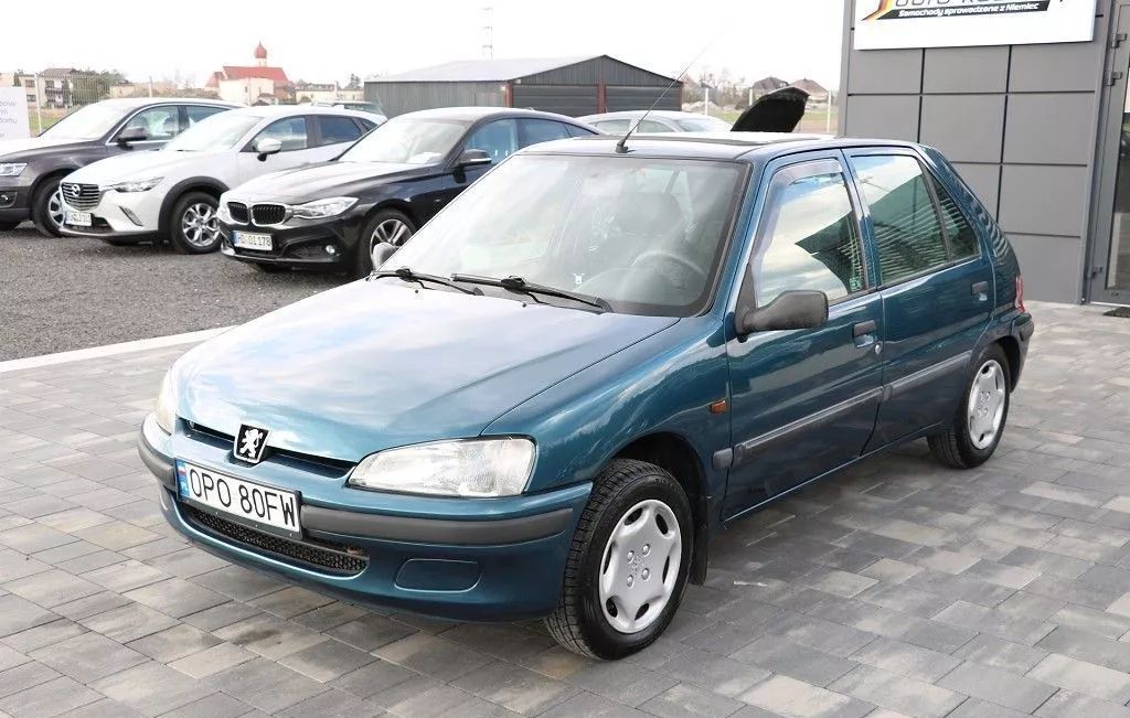Дефлекторы Heko для окон (передняя пара) Peugeot 106 5-дв. 1992-2003. Артикул 26102