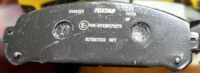 Тормозные колодки Textar передние для Lexus ES VII 2018-2026. Артикул 2445201