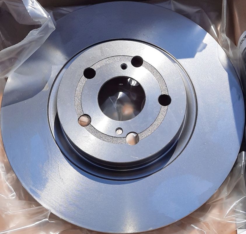 Тормозной диск Bosch. Артикул 0 986 479 423