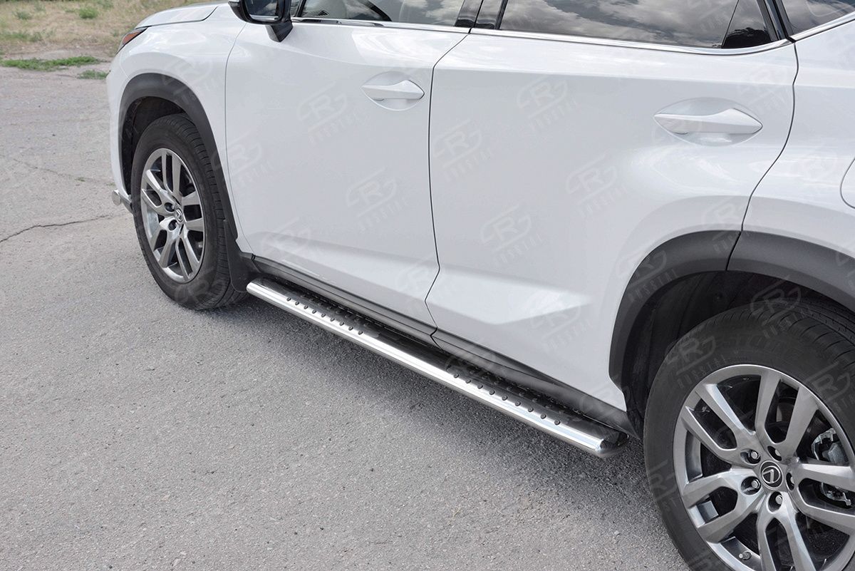Защита порогов RusStal труба 120х60 овал с проступью для Lexus NX300 2017-2026. Артикул LNX3O-002940