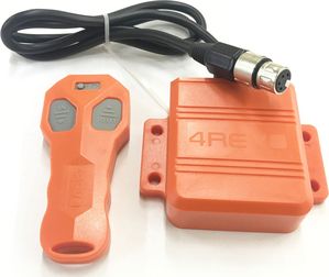 Пульт радиоуправления для лебедок 4Revo с внешним 4-х контактным подключением для серии SRХ. Артикул 4R-WA231