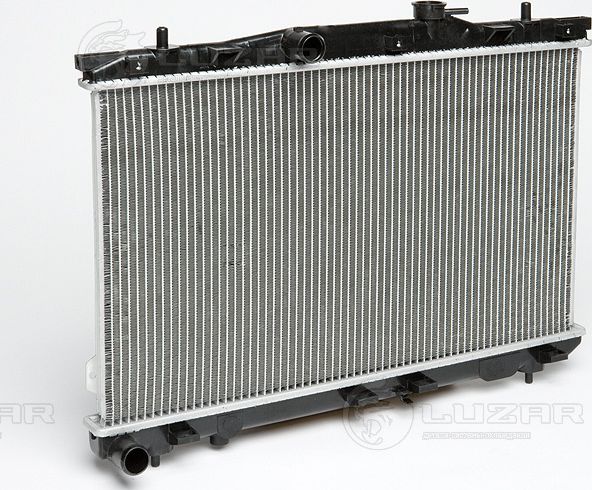 Радиатор охлаждения двигателя Luzar для Hyundai Elantra III (XD) 2000-2006. Артикул LRc HUEl00150