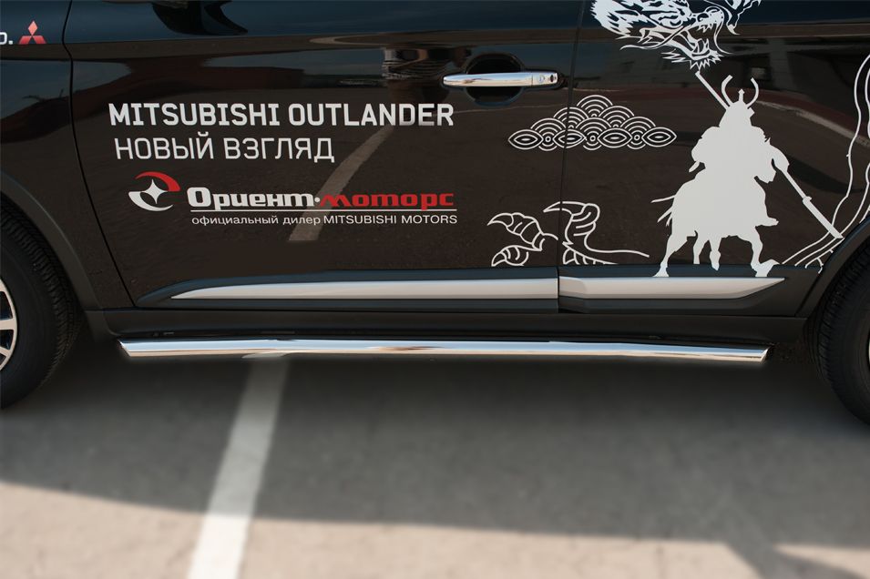 Защита порогов RusStal труба d63 (вариант 2) для Mitsubishi Outlander III 2015-2018. Артикул MOT-0021122