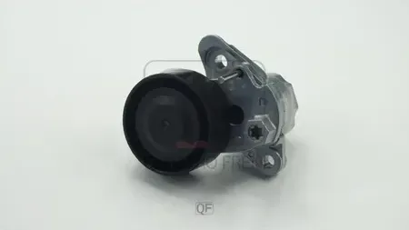 НАТЯЖИТЕЛЬ ПРИВОДНОГО РЕМНЯ В СБОРЕ (Quattro Freni). Артикул QF31P00138