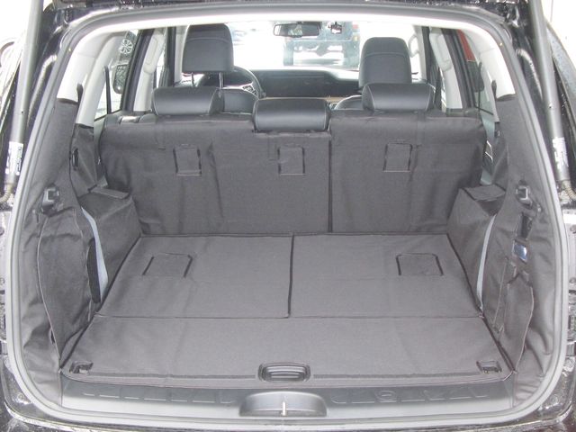 Защитный чехол AUTOSMSTUDIO "Maxi" в багажник автомобиля для Kia Mohave II рестайлинг  09.2019-2026, серый. Артикул TP-KMOH-HM2-MAXI-GR