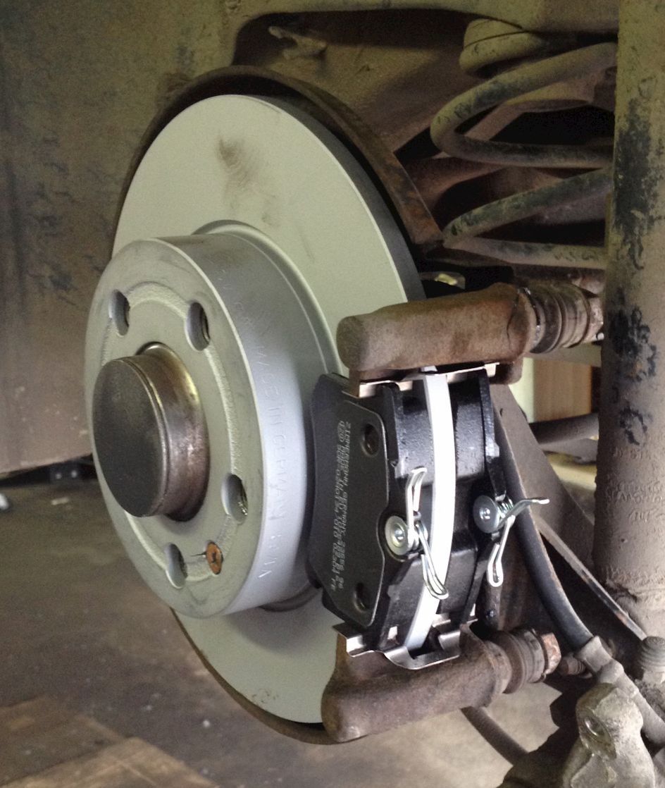 Тормозной диск Zimmermann Coat Z. Артикул 100.1236.20