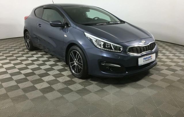 Дефлекторы Cobra Tuning для окон Kia Ceed II 3-дв. 2012-2017. Артикул K13812