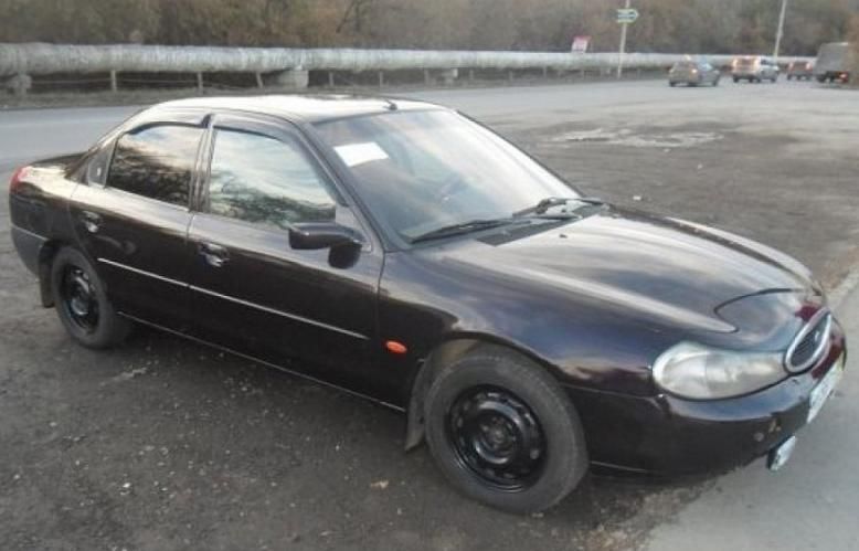 Дефлекторы Cobra Tuning для окон Ford Mondeo II хэтчбек 1996-2000. Артикул F32195