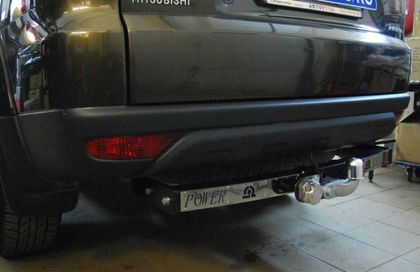 Фаркоп Лидер-Плюс для Mitsubishi Pajero Sport III до рестайлинга 2016-2020@ (с накладкой из нерж. стали). Фланцевое крепление. Артикул M115-F(N)