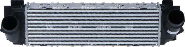 Интеркулер NRF для BMW X3 II (F25) 2010-2017. Артикул 30524