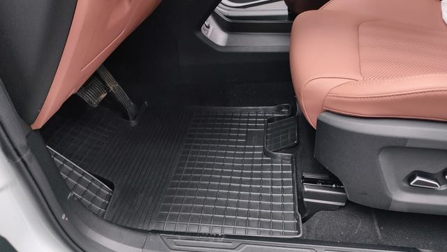 Коврики резиновые Seintex с узором сетка для салона Changan UNI-Z 2024-2026. Артикул 318972