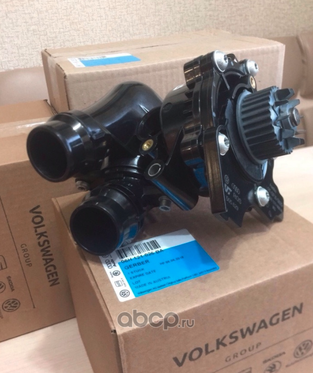 Помпа (водяной насос) VAG. Артикул 06H121026BA