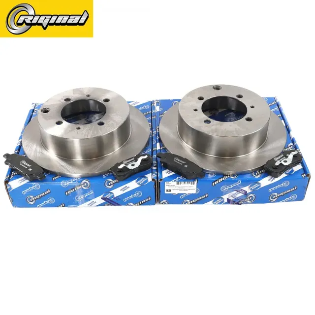 Диски тормозные с колодками задние комплект (Riginal). Артикул RGDF4193KIT