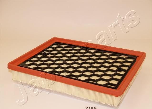 Воздушный фильтр Japanparts для Saab 9-3 II 2002-2015. Артикул FA-019S