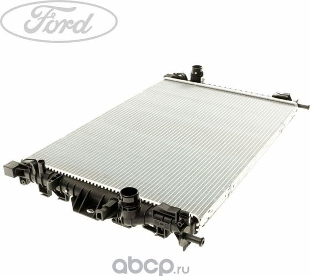 Радиатор охлаждения двигателя Ford. Артикул 1778038