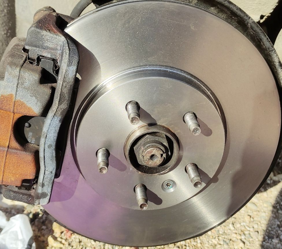 Тормозной диск Bosch. Артикул 0 986 479 666