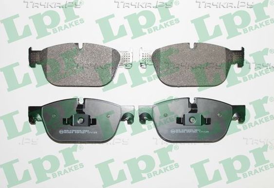 Тормозные колодки LPR передние для Peugeot 407 2009-2011. Артикул 05P1561