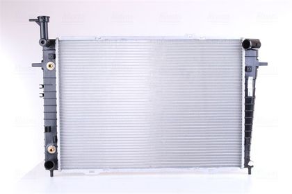 Радиатор охлаждения двигателя Nissens для Kia Sportage II 2004-2010. Артикул 67479