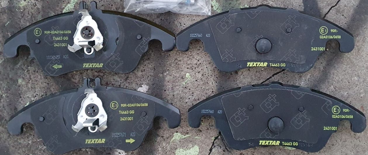 Тормозные колодки Textar Q+. Артикул 2431001