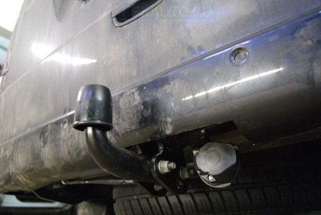 Фаркоп Westfalia для Mercedes-Benz V-Класс W639 (вкл. 4x4) 2004-2014. Артикул 313240600001