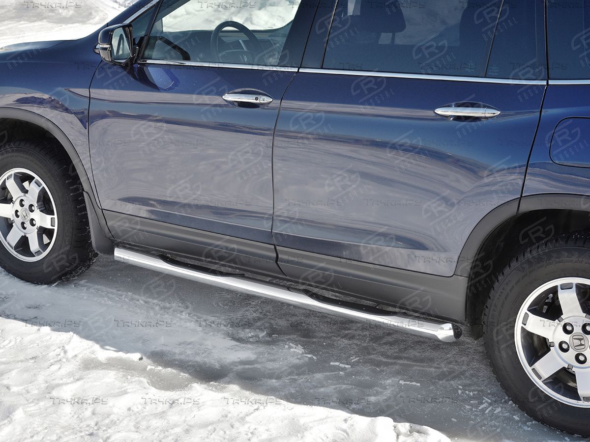 Защита порогов RusStal труба d76 с накладкой (вариант 1) для Honda Pilot III 2016-2026. Артикул HPT-0029231