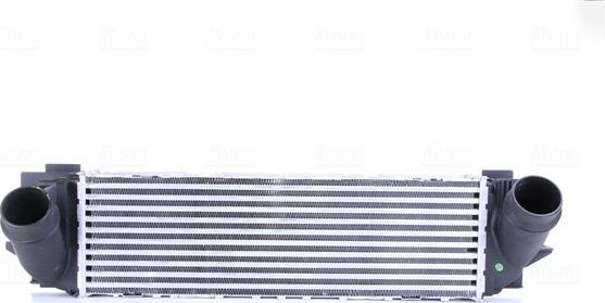 Интеркулер Nissens ** FIRST FIT **. Артикул 961244