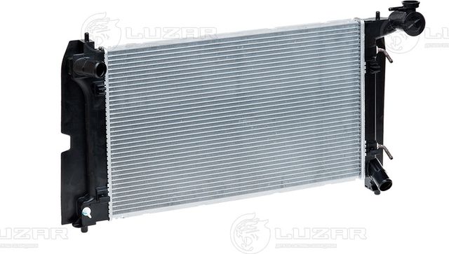 Радиатор охлаждения двигателя Luzar для Toyota Corolla E120, E130 2001-2008. Артикул LRc 191D2