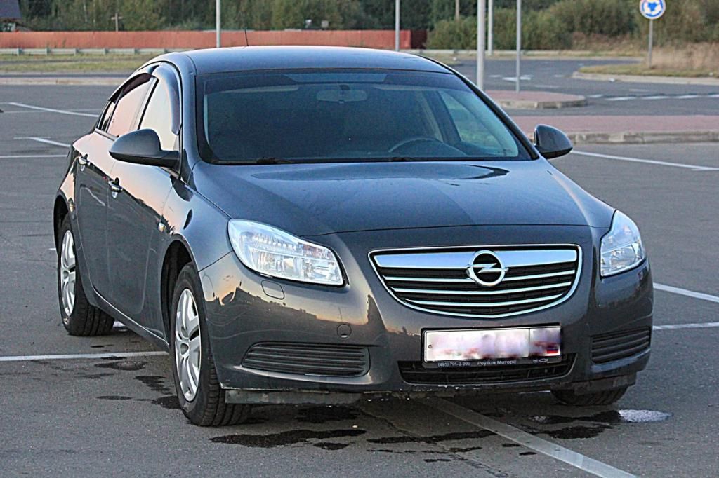 Дефлекторы Cobra Tuning для окон (c хром. молдингом) Opel Insignia седан, хэтчбек 2008-2026. Артикул O10908CR