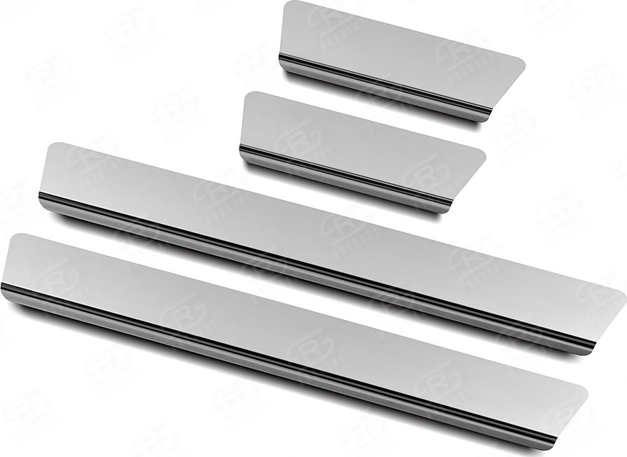 Накладки RusStal на пороги (лист нерж. зеркальный) для Hyundai Elantra VII 2020-2026. Артикул HYELAN20-01