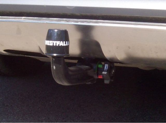 Фаркоп Westfalia для Audi A6 C6 Allroad 2006-2012. Быстросъемный крюк. Артикул 305309600001