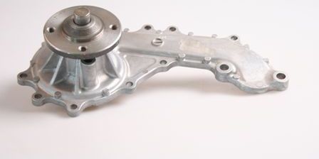 Помпа (водяной насос) Hepu для Toyota HiAce H100 1989-2004. Артикул P7662