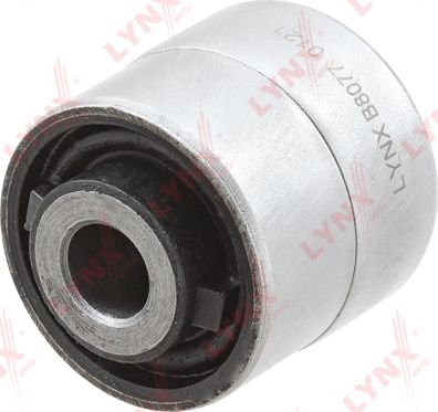 Сайлентблок заднего рычага подвески LYNXauto. Артикул B8077