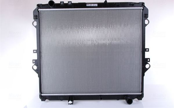 Радиатор охлаждения двигателя Nissens для Toyota Fortuner II 2015-2026. Артикул 606069