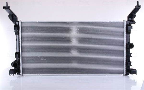 Радиатор охлаждения двигателя Nissens. Артикул 606058
