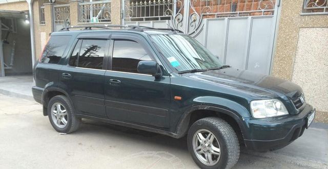 Дефлекторы Cobra Tuning для окон Honda CR-V II 2001-2007. Артикул H11102