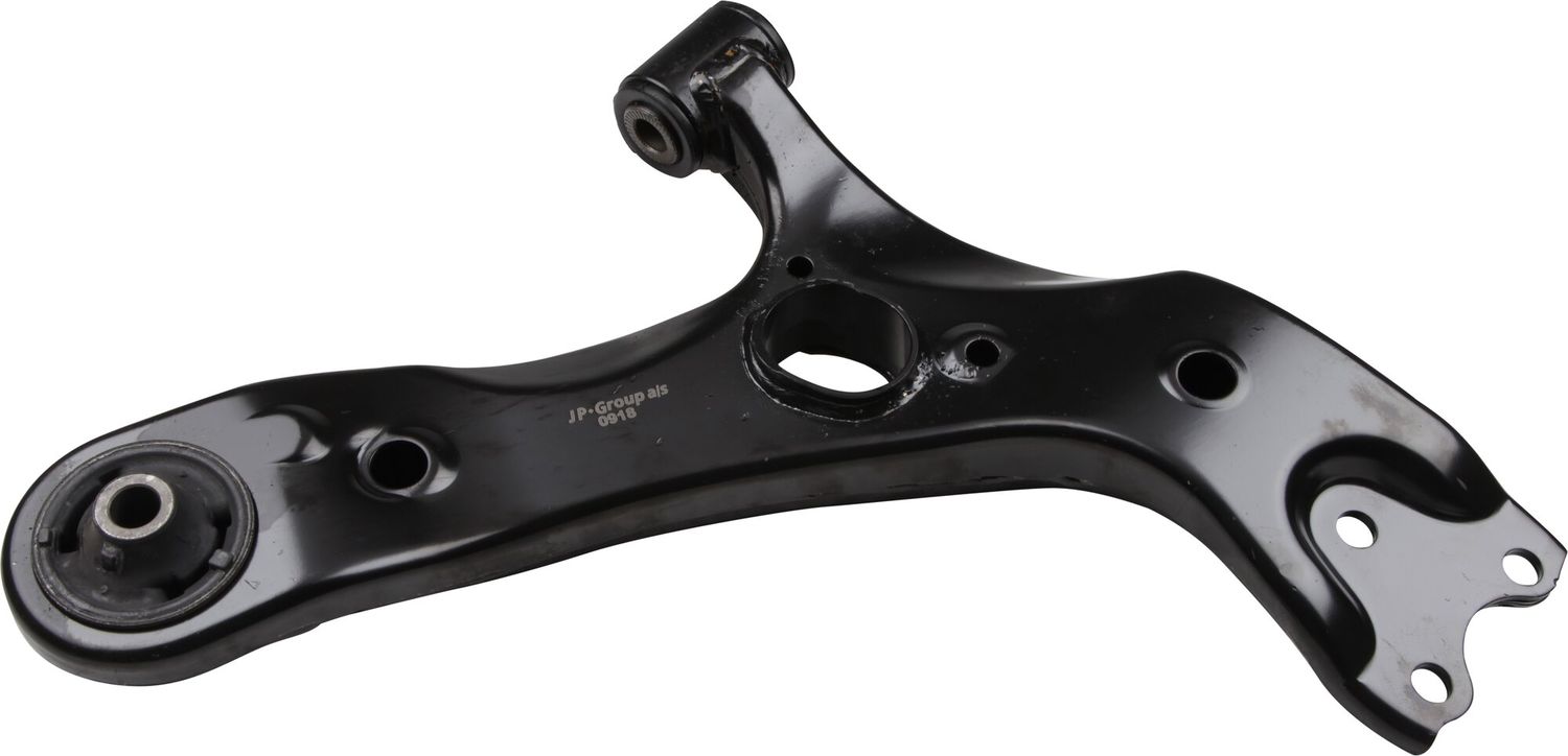 Поперечный рычаг передней подвески JP Group. Артикул 4840105680