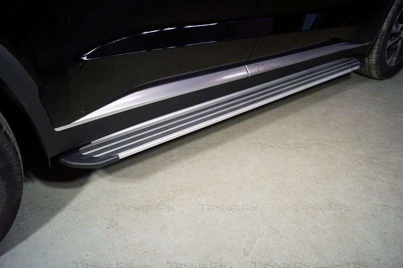 Пороги алюминиевые ТСС Slim Line Silver 1920 мм для Hyundai Palisade 2021-2026. Артикул HYUNPAL21-19S