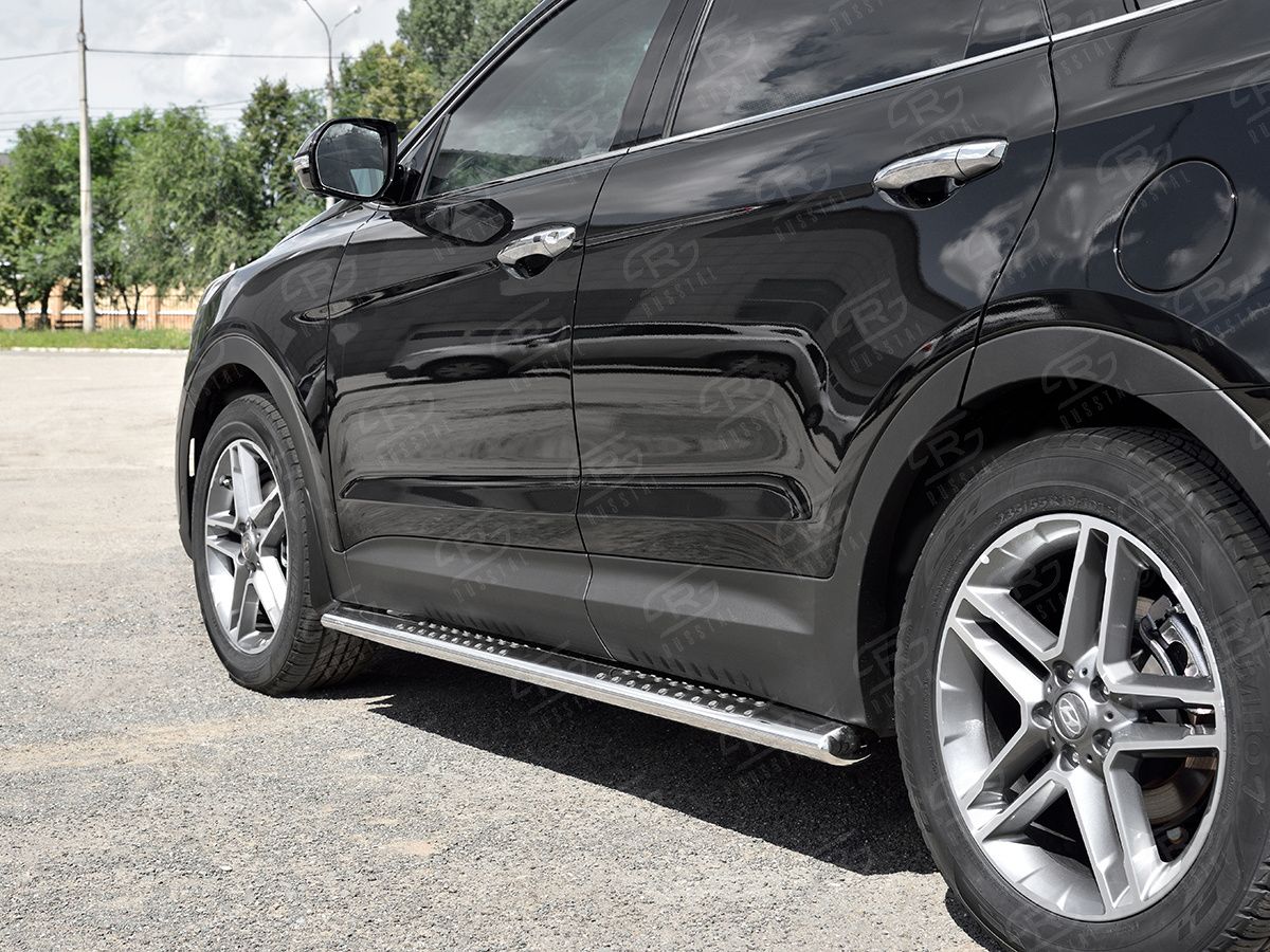 Защита порогов RusStal труба 120х60 овал с проступью для Hyundai Santa Fe Grand 2016-2026. Артикул HSFO-002735