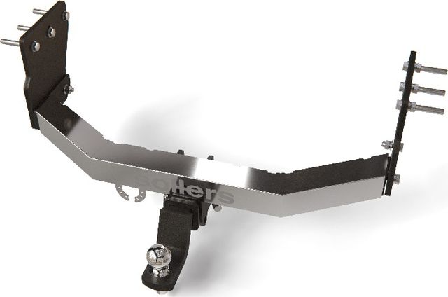 Фаркоп ТСС оцинкованный под американский квадрат для Sollers Atlant 2023-2026 с накладкой с надписью Sollers. Артикул TCU00355