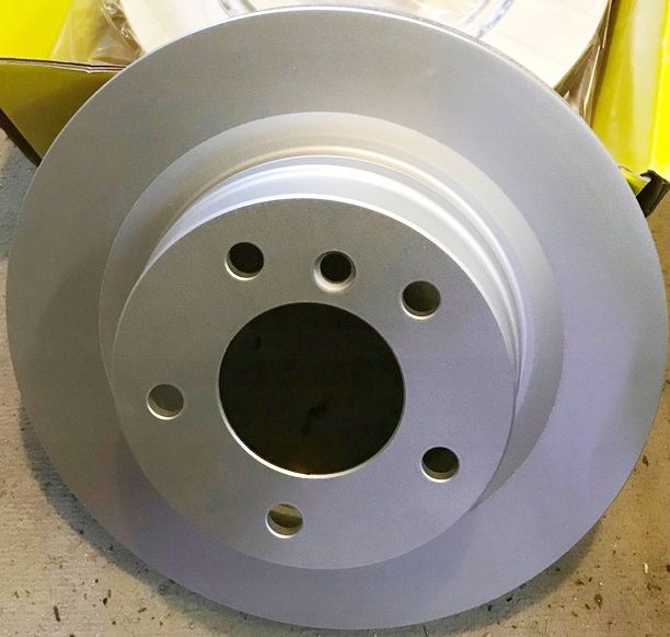 Тормозной диск Textar Pro. Артикул 92133003