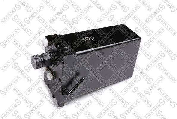 Насос подъема кабины Stellox. Артикул 87-50646-SX