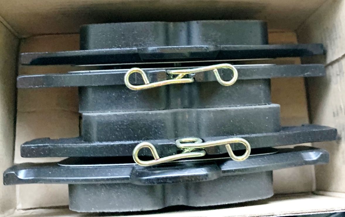 Тормозные колодки Sangsin Hi-Q. Артикул SP1947