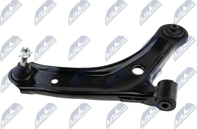 Рычаг передней подвески NTY правый нижний для Suzuki Vitara II 2015-2026. Артикул ZWD-SU-042