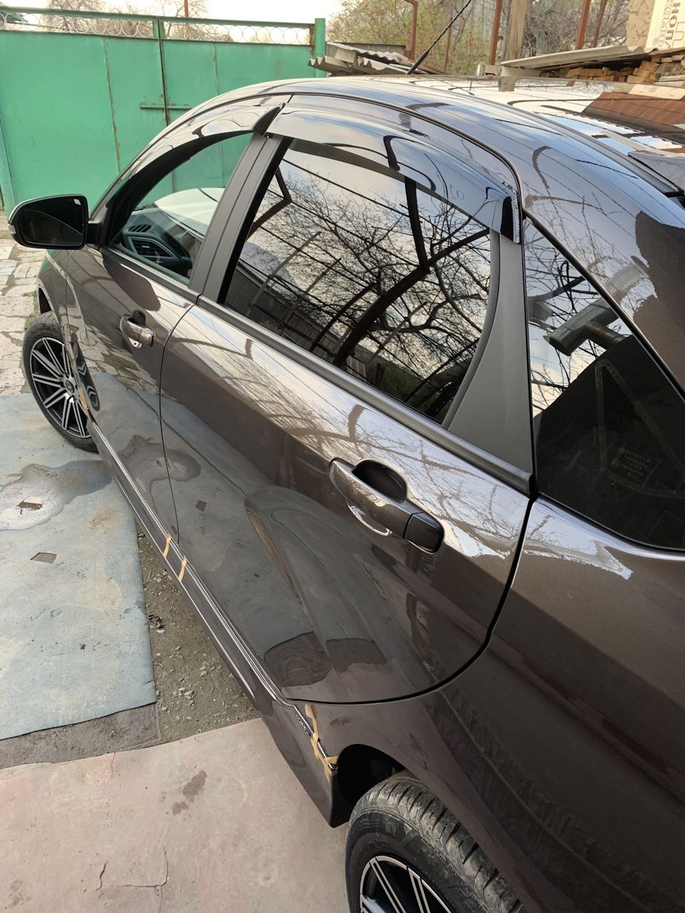 Дефлекторы Cobra Tuning для окон Lada Vesta седан 2015-2026. Артикул z