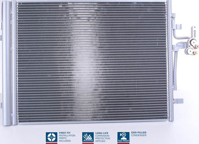 Радиатор кондиционера (конденсатор) Nissens (алюминий) для Volvo V40 Cross Country I 2012-2019. Артикул 940155