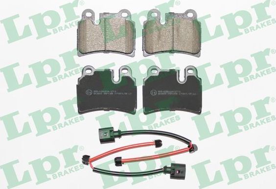 Тормозные колодки LPR. Артикул 05P1380