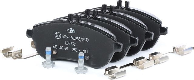 Тормозные колодки ATE Ceramic. Артикул 13.0470-2732.2