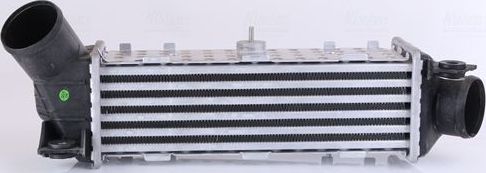 Интеркулер Nissens ** FIRST FIT **. Артикул 96796