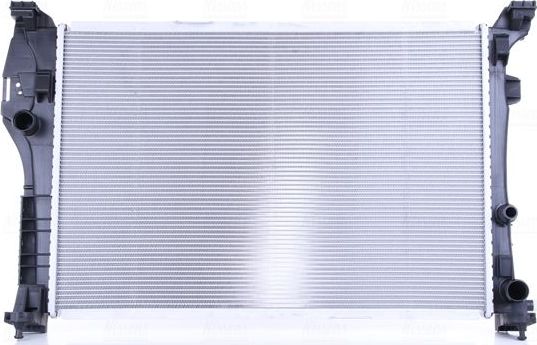 Радиатор охлаждения двигателя Nissens ** FIRST FIT ** для Mercedes-Benz GLA I (X156) 2014-2026. Артикул 627044