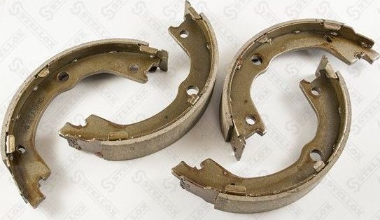 Тормозные колодки Stellox. Артикул 000 470-SX